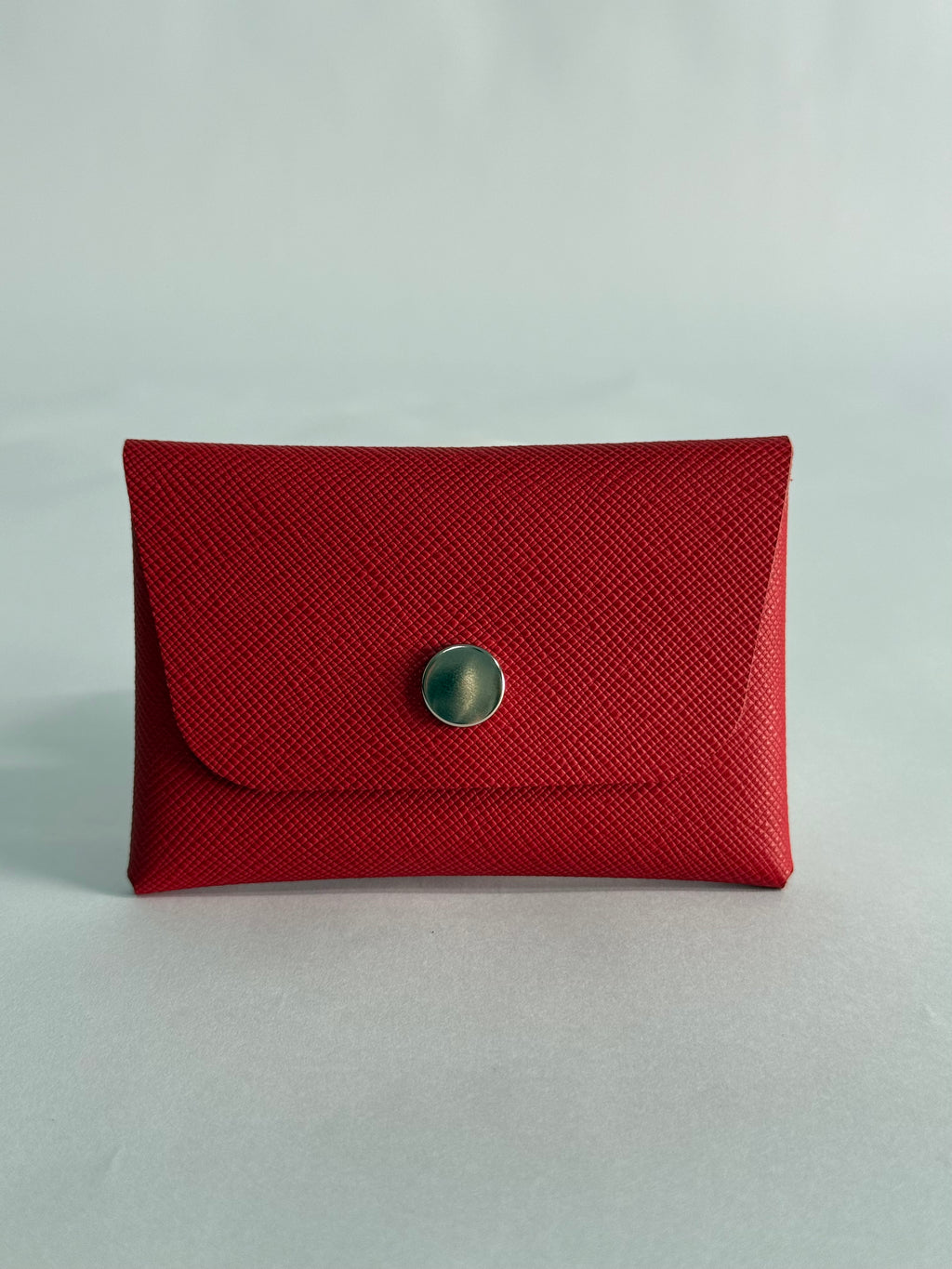 Echelon Fold Red Saffinao