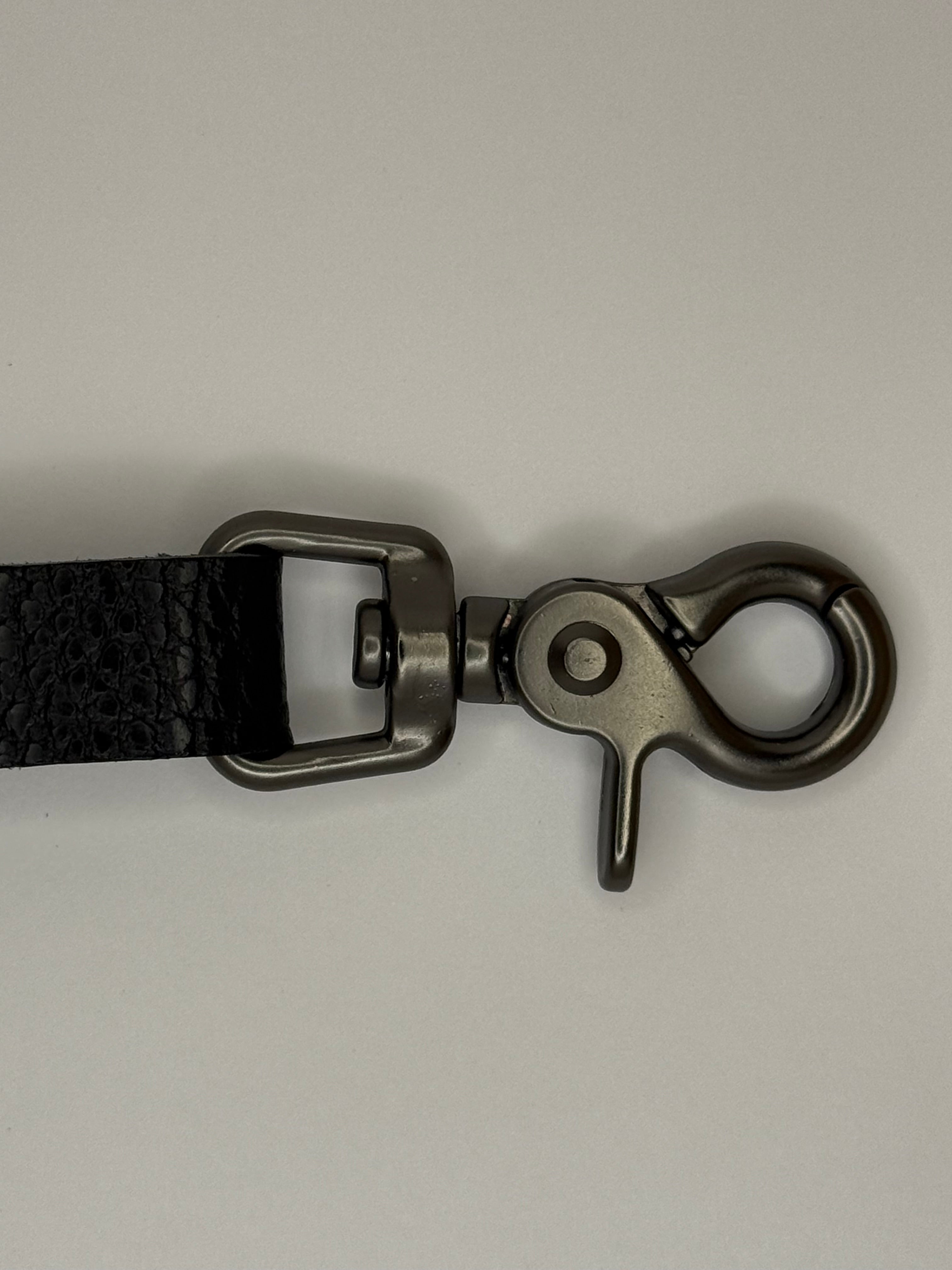 Gun Metal Dollaro Key Chain